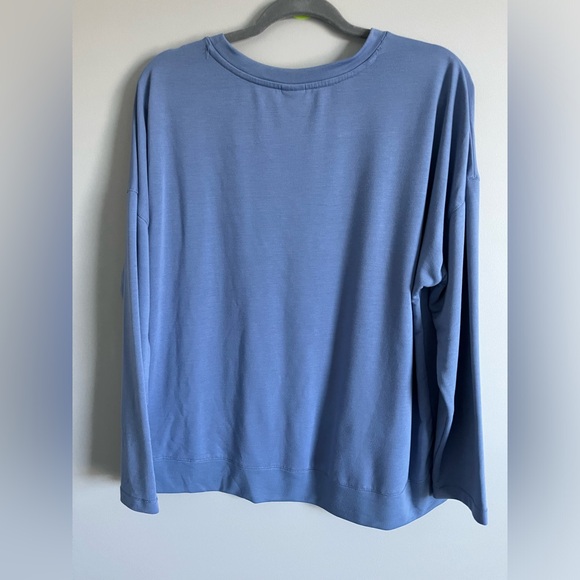 Avia Lightweight Athletic Long Sleeve Top - Picture 3 of 3